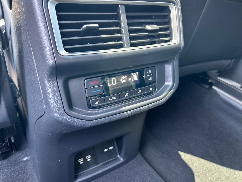 New 2026 Volkswagen Atlas SEL AWD/4WD image 13