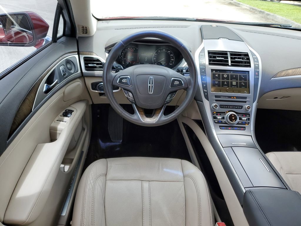 Used 2017 Lincoln MKZ Reserve FWD image 16