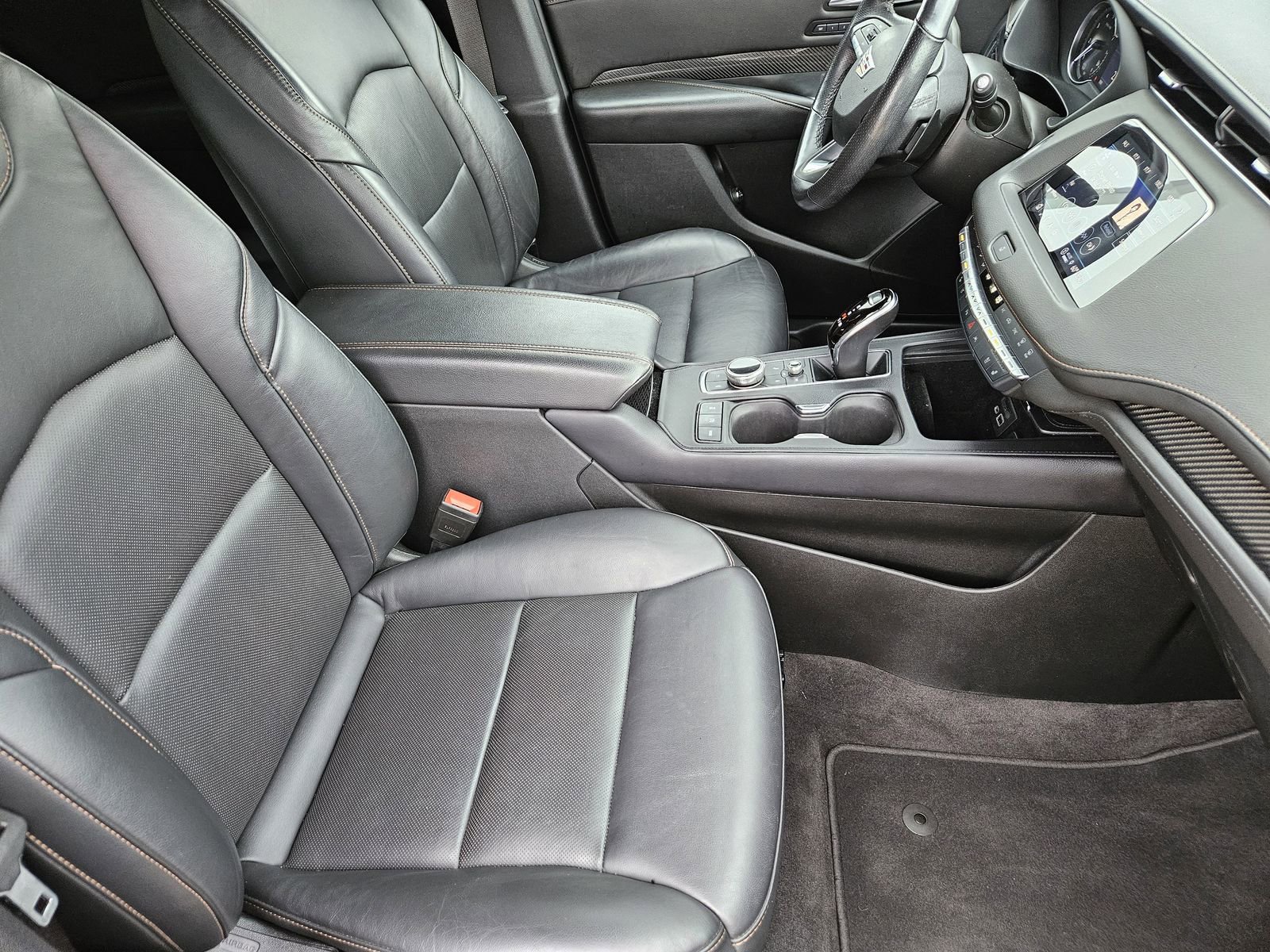 Certified 2023 Cadillac XT4 Sport AWD/4WD image 18