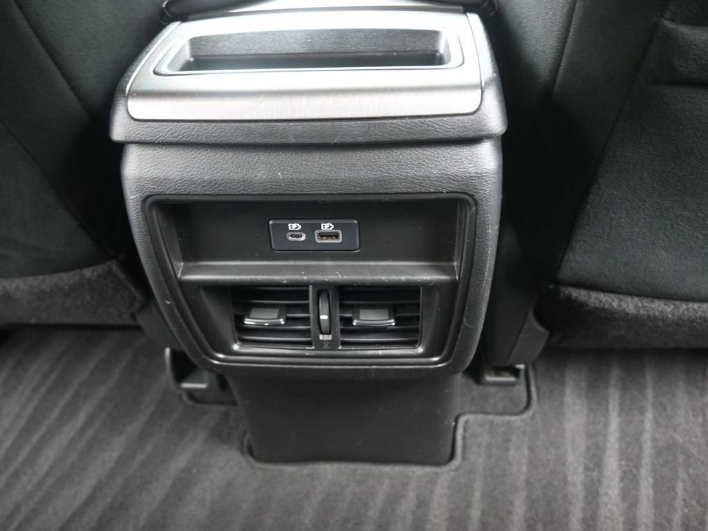 Used 2019 Nissan Murano SV image 25