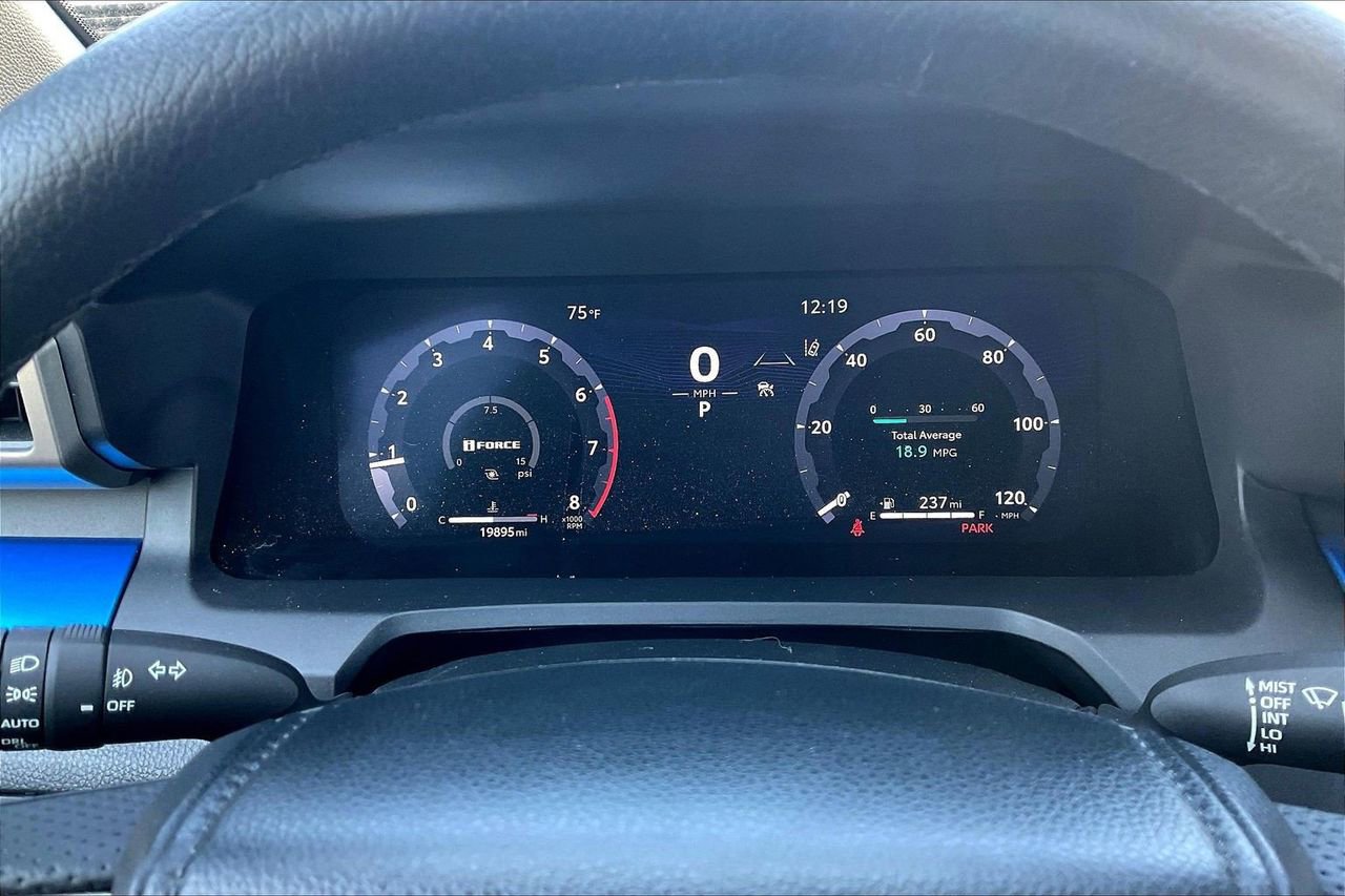 Used 2024 Toyota Tacoma TRD Sport image 11