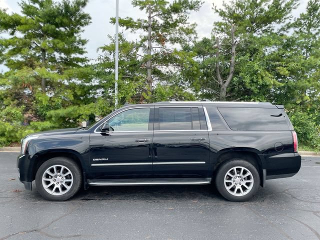 Used 2017 GMC Yukon XL Denali w/ Open Road Package AWD/4WD image 2