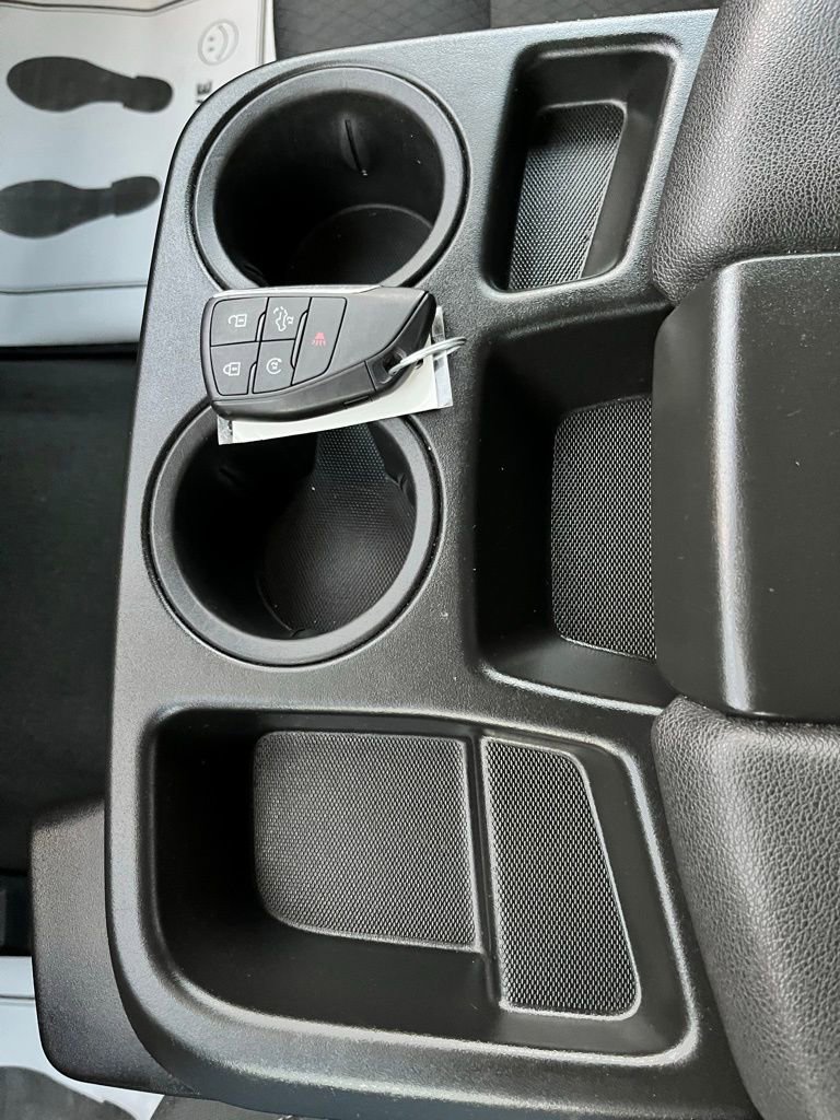 Used 2025 Chevrolet Silverado 1500 LT image 9