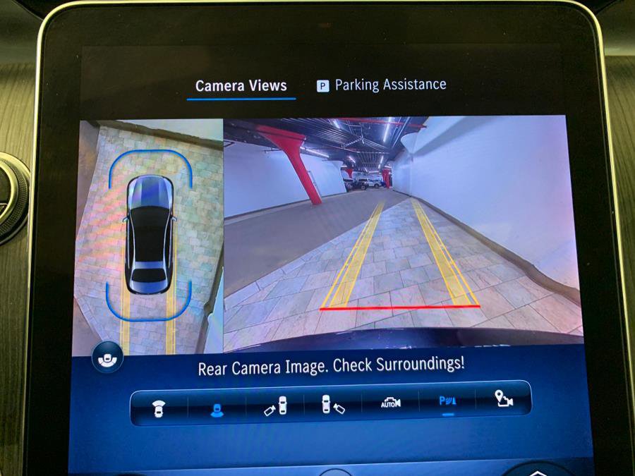 Used 2022 Mercedes-Benz C 300 4MATIC Sedan w/ Pinnacle Trim Package image 41