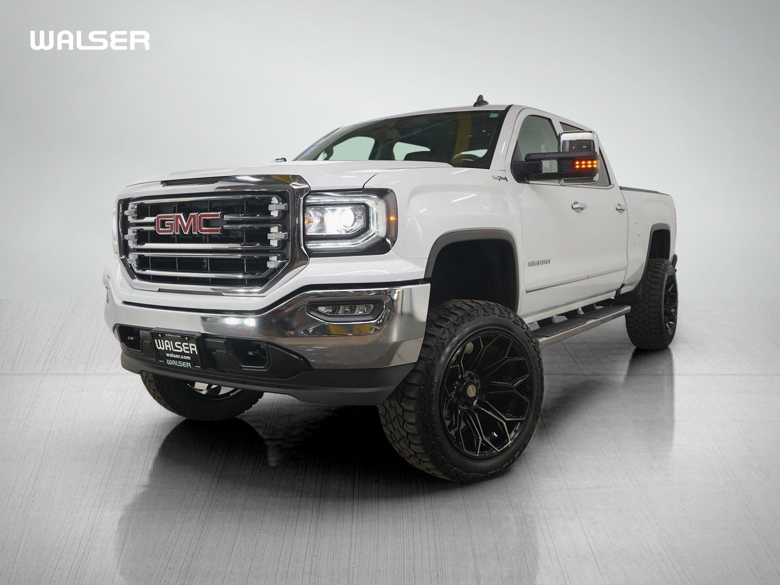 Used 2018 GMC Sierra 1500 SLT w/ SLT Premium Package