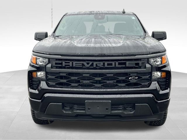 Used 2025 Chevrolet Silverado 1500 Custom w/ Turbomax Blackout Package image 2