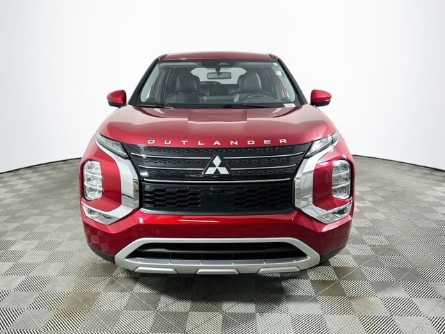 Used 2024 Mitsubishi Outlander SE Black Edition FWD image 8