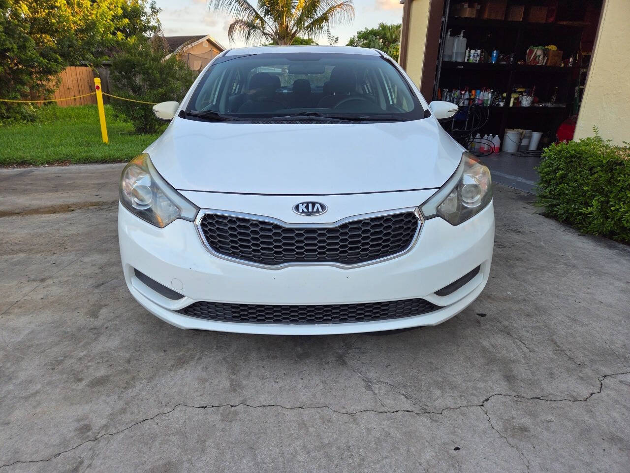 Used 2016 Kia Forte LX w/ LX Popular Package FWD image 2