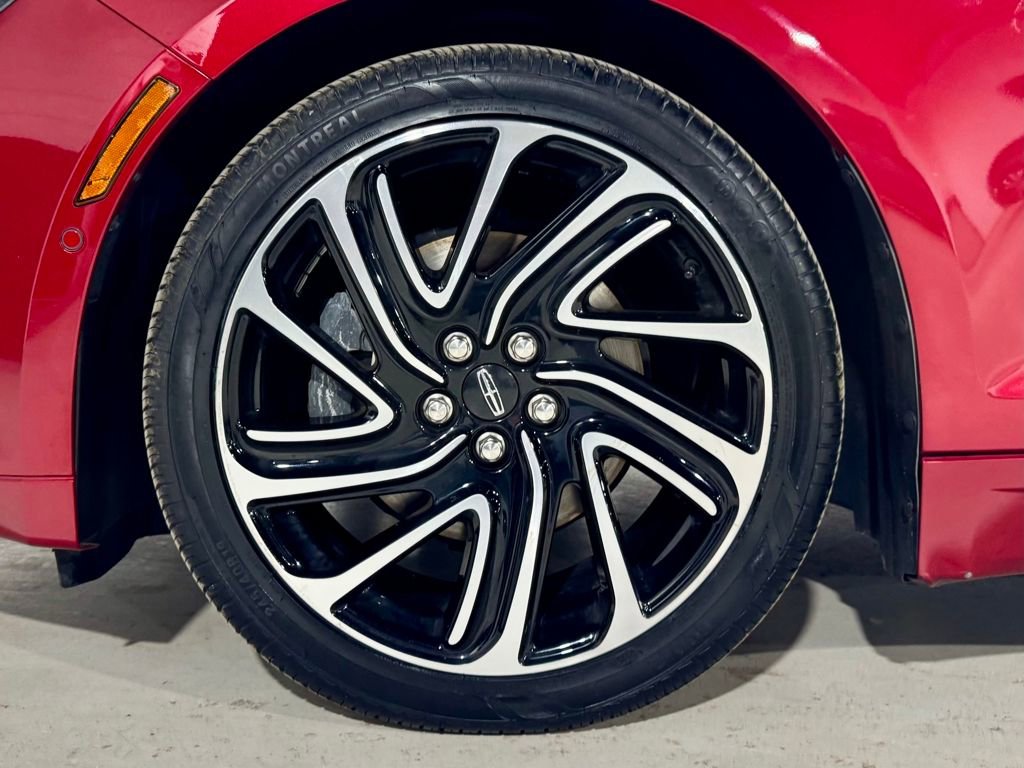 Used 2020 Lincoln MKZ Reserve w/ Elements Package image 33