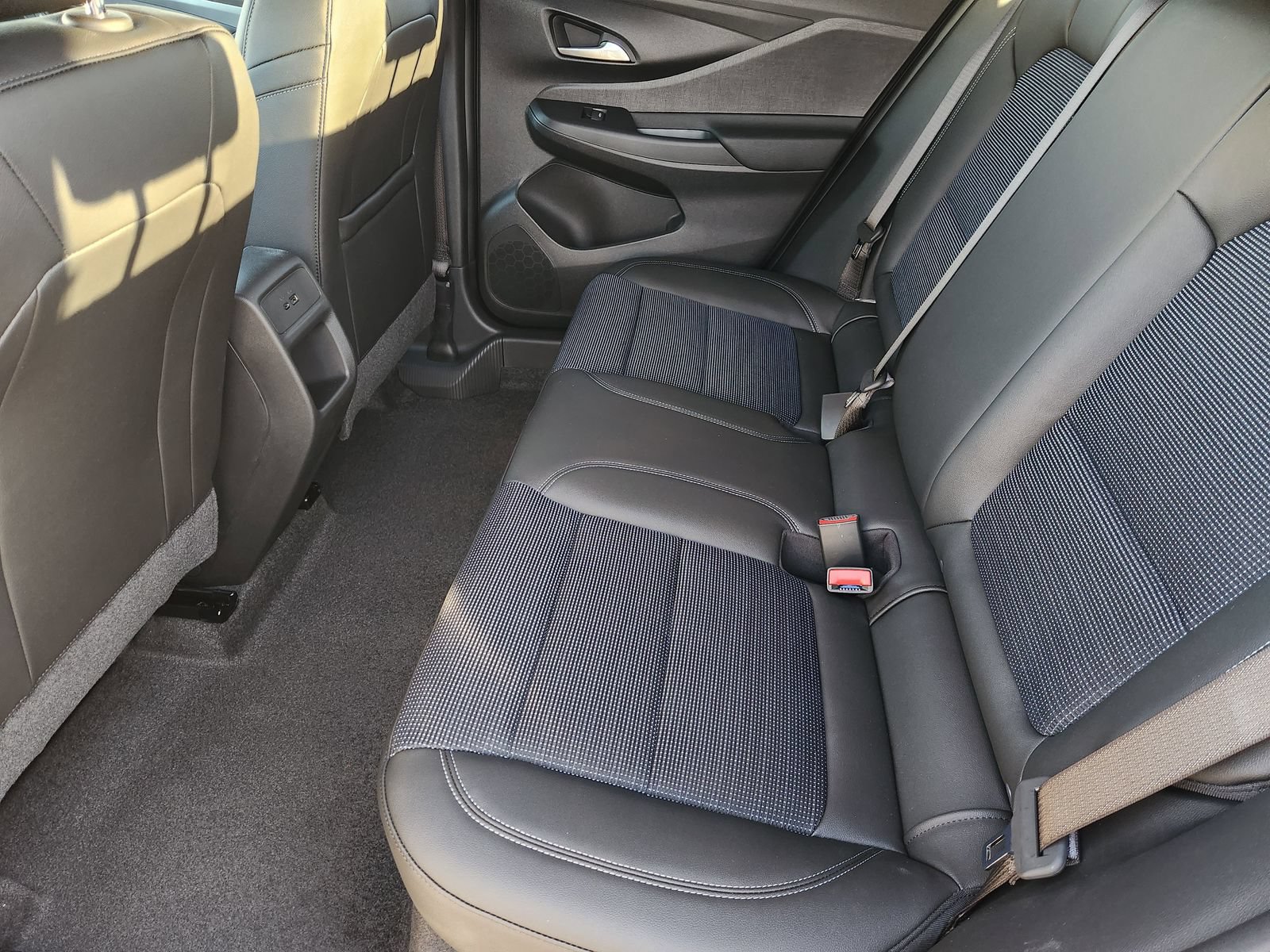 New 2026 Buick Envista Sport Touring w/ Convenience I Package FWD image 34