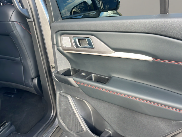 Used 2025 Ford Explorer ST w/ Sun And Sound Package AWD/4WD image 13