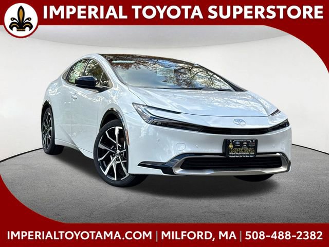 New 2026 Toyota Prius Plug-In Hybrid video 1