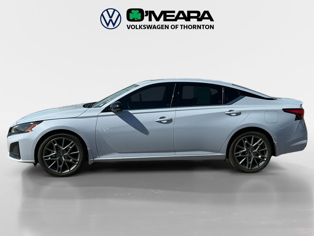 Used 2023 Nissan Altima 2.0 SR FWD video 2