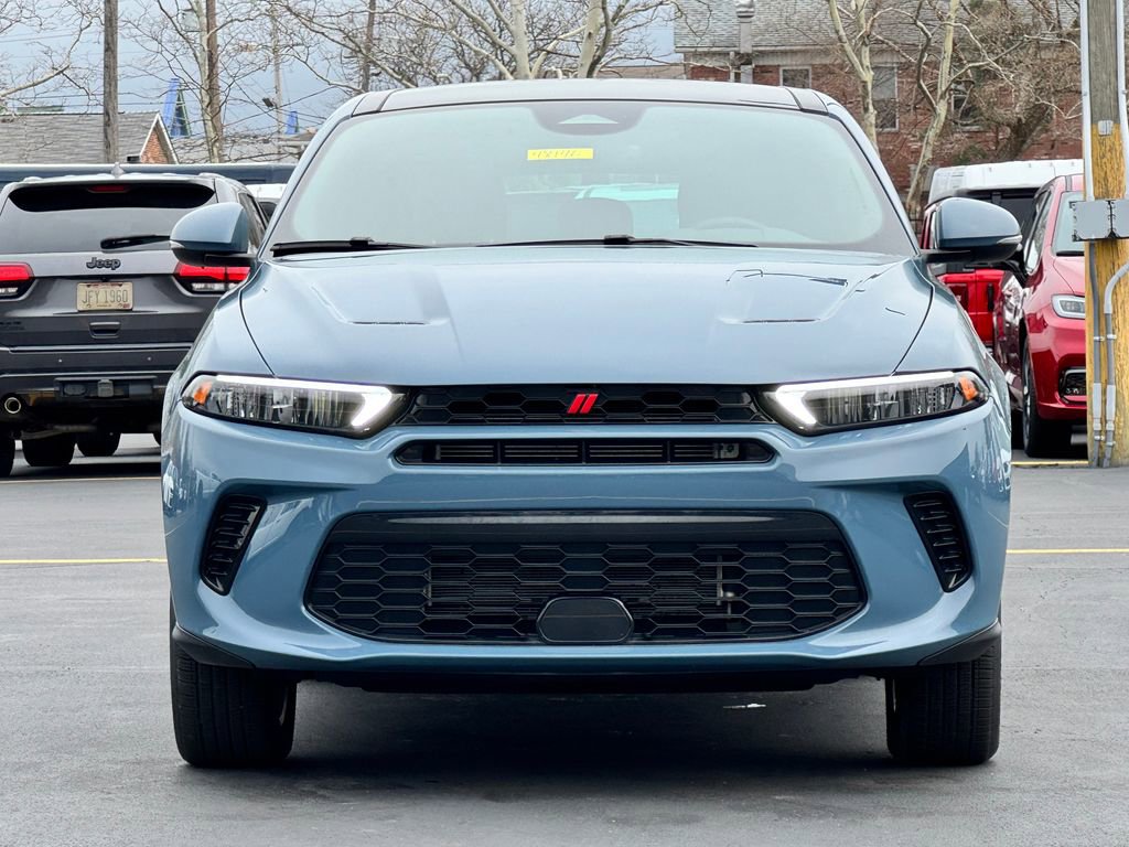 Used 2024 Dodge Hornet GT image 2