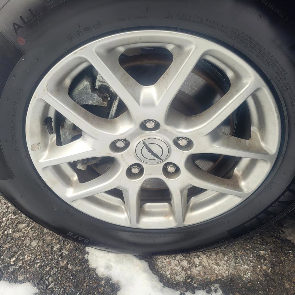 Used 2022 Chrysler Voyager LX image 42