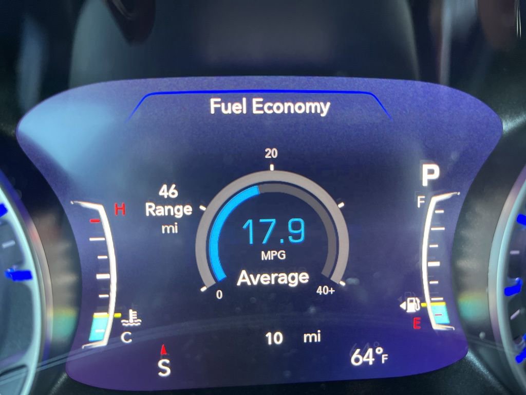 New 2026 Chrysler Pacifica Select w/ S Appearance Package image 17