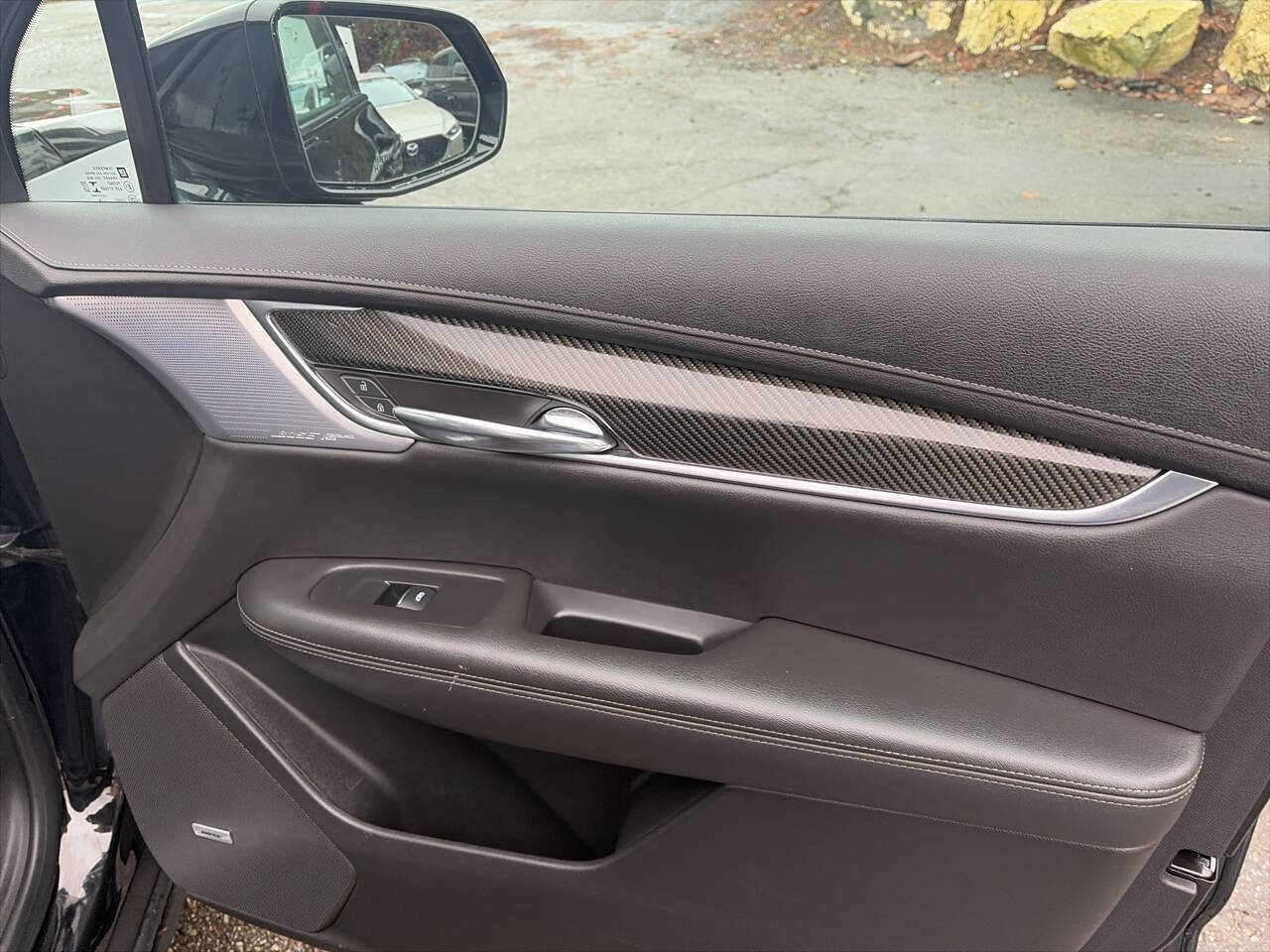 Used 2020 Cadillac XT6 Sport image 17