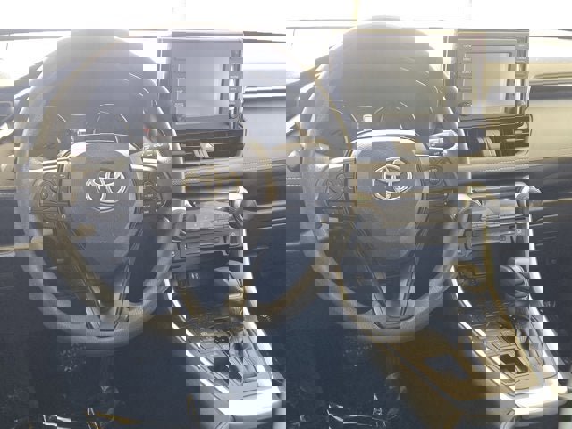 Used 2019 Toyota RAV4 LE w/ All Weather Liner Package image 17