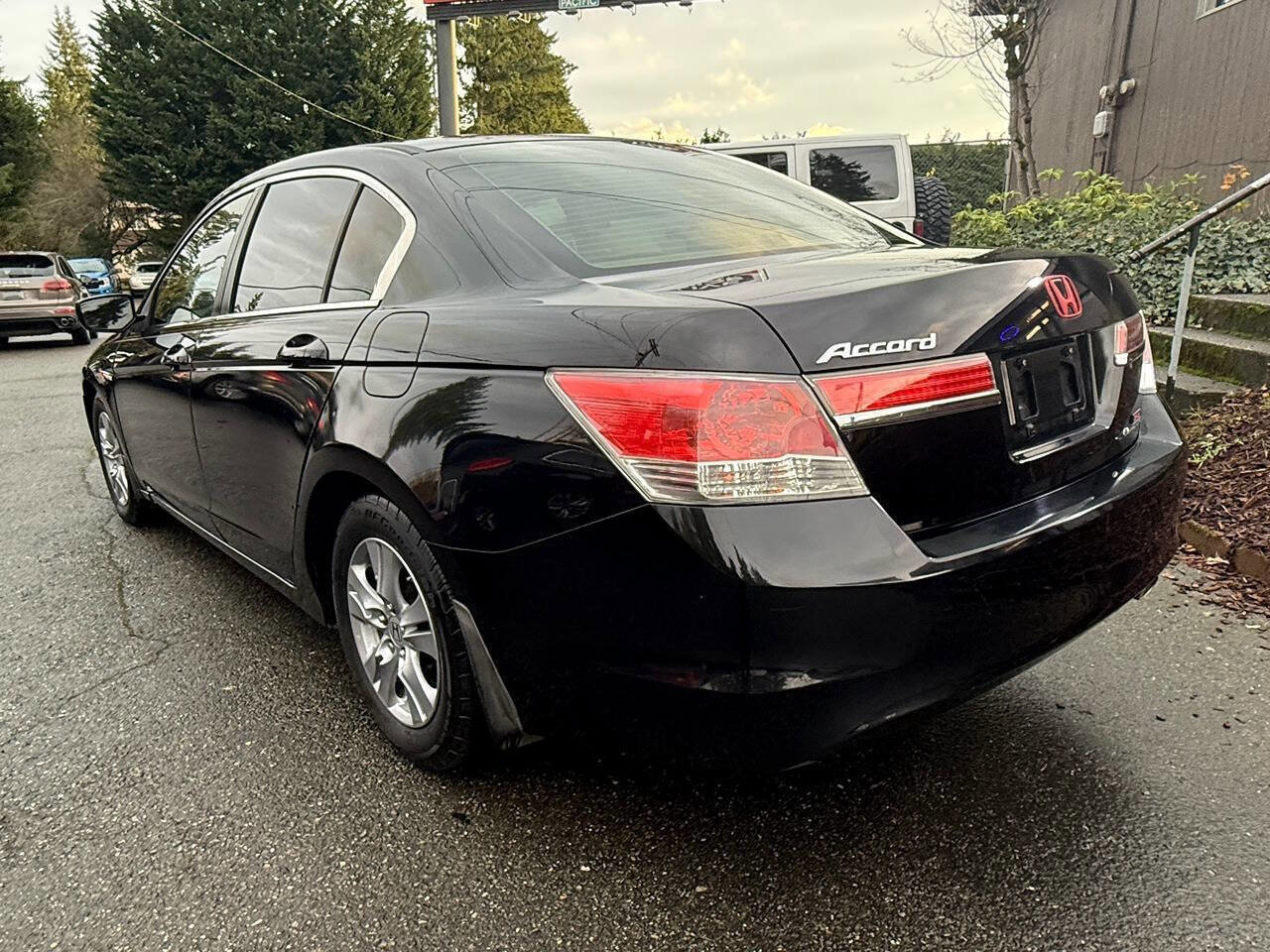 Used 2011 Honda Accord SE image 4