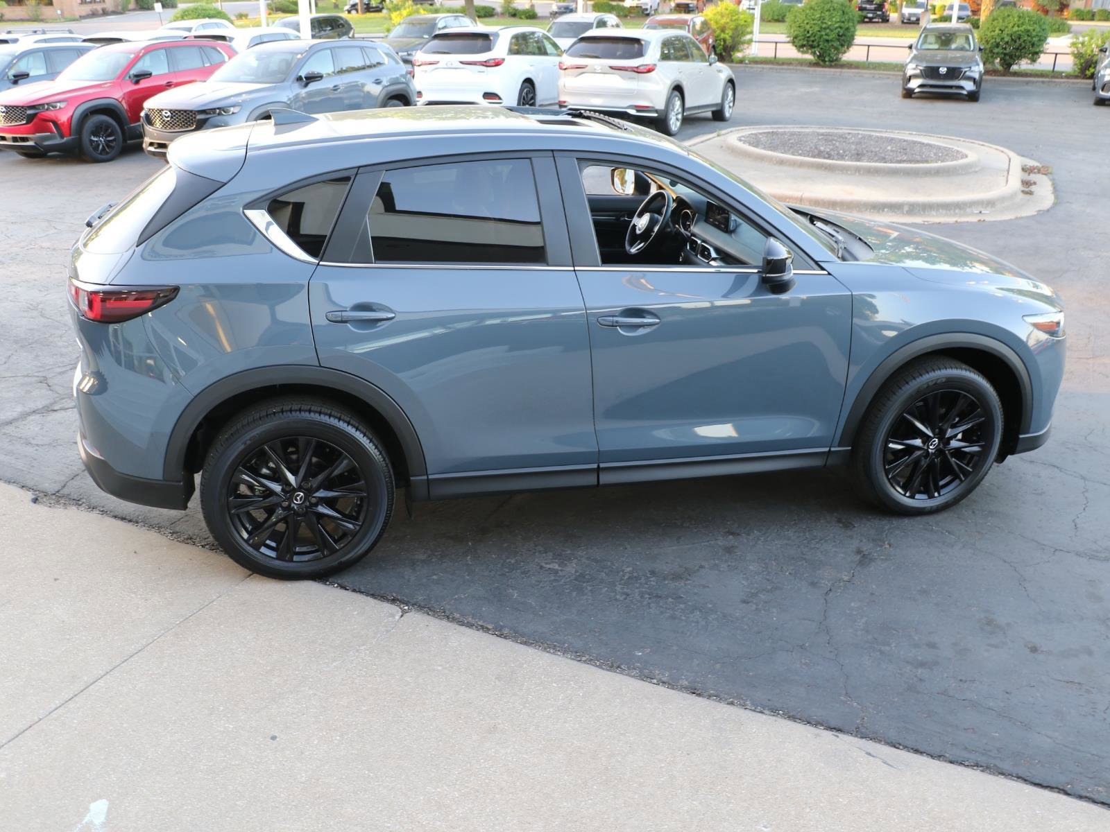 Certified 2025 MAZDA CX-5 Carbon Edition AWD/4WD image 5