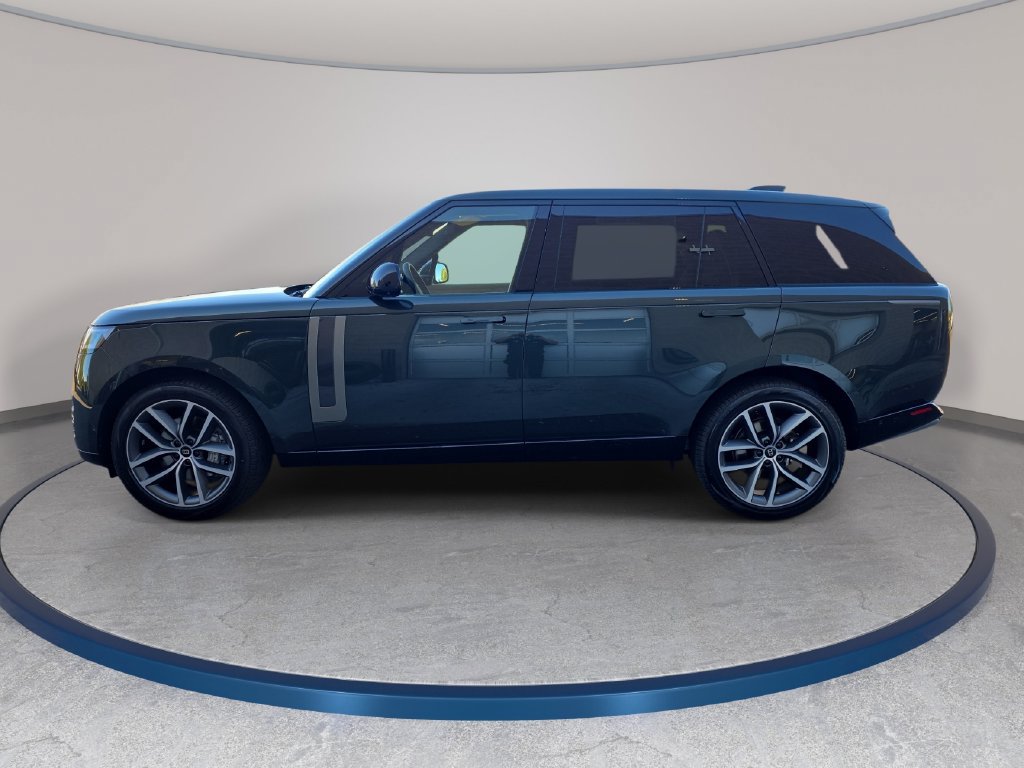 New 2027 Land Rover Range Rover Long Wheelbase SE AWD/4WD image 8