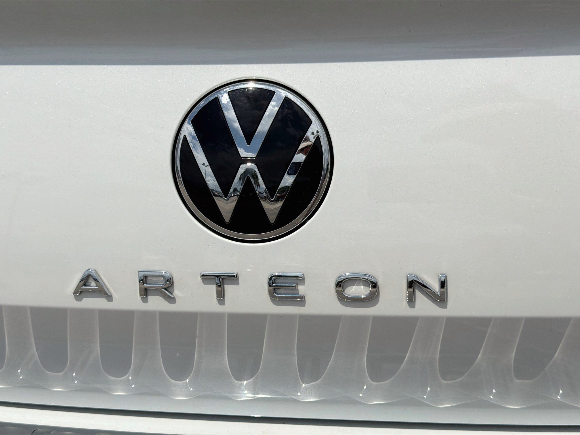 Certified 2023 Volkswagen Arteon SE FWD image 11
