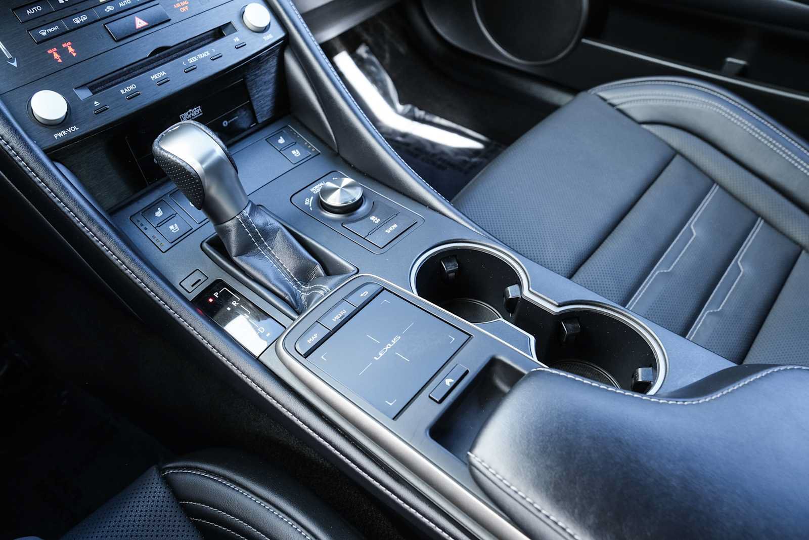 Used 2019 Lexus RC 350 F Sport w/ Accessory Package RWD image 34