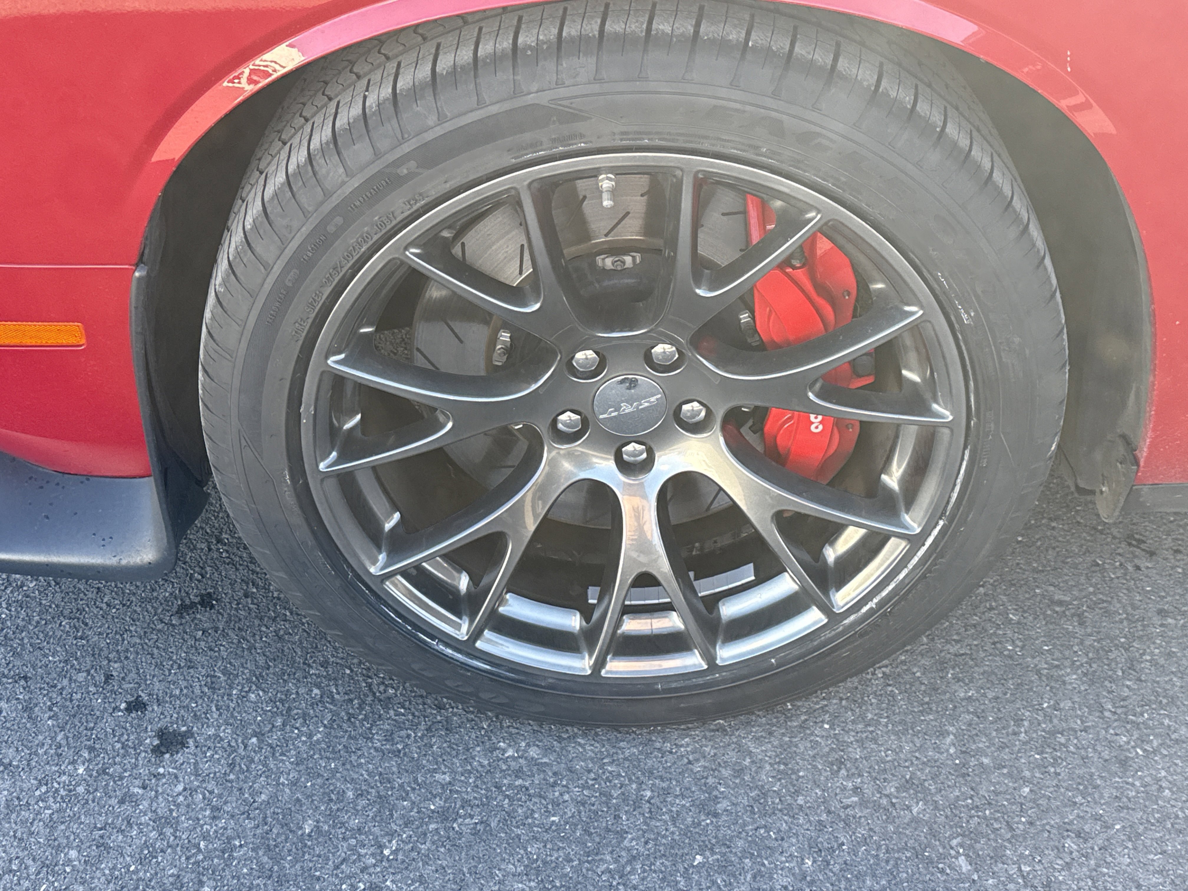 Used 2016 Dodge Challenger SRT w/ Technology Group image 10