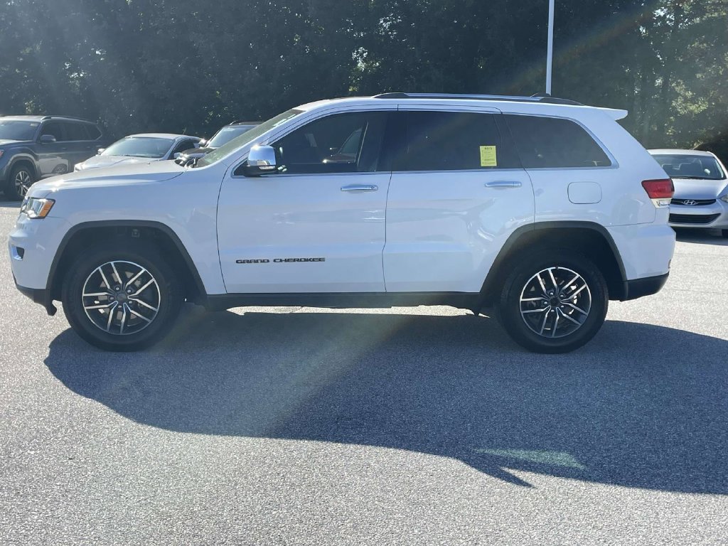 Used 2019 Jeep Grand Cherokee Limited AWD/4WD image 4