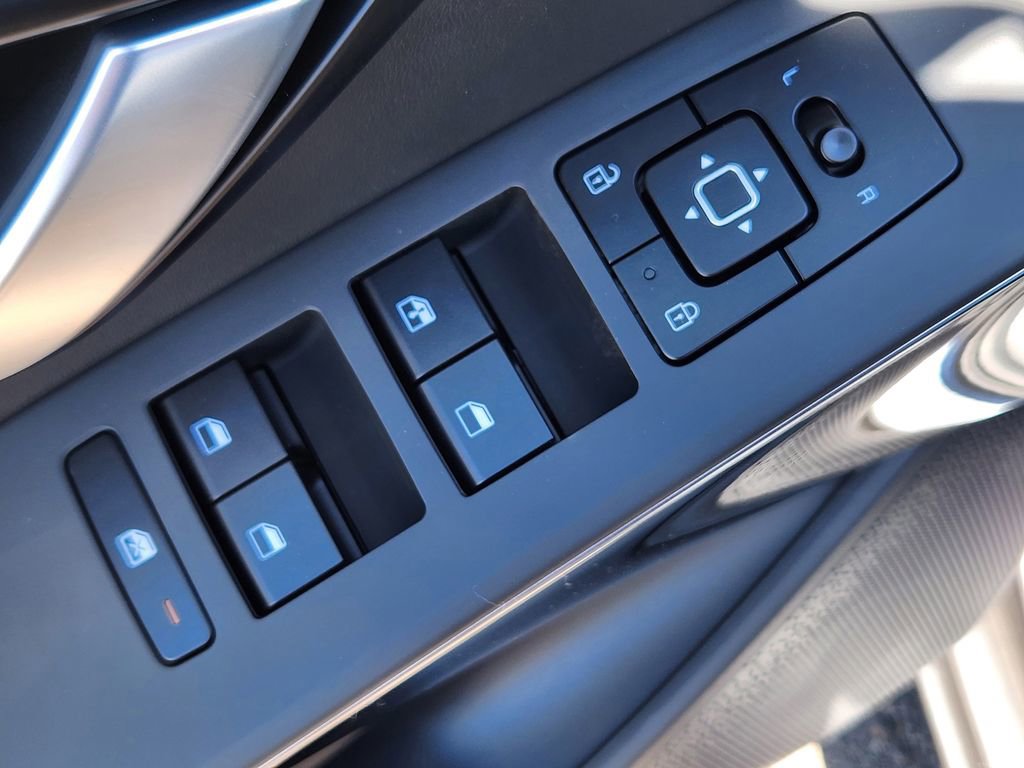 New 2025 Kia Niro EX image 7