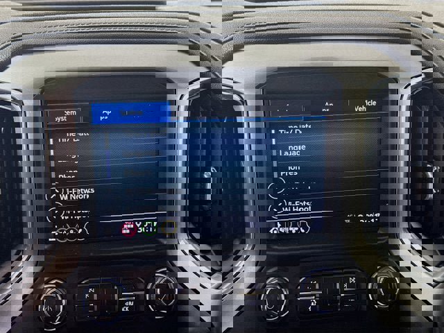 Used 2022 Chevrolet Silverado 2500 LT w/ Convenience Package image 12