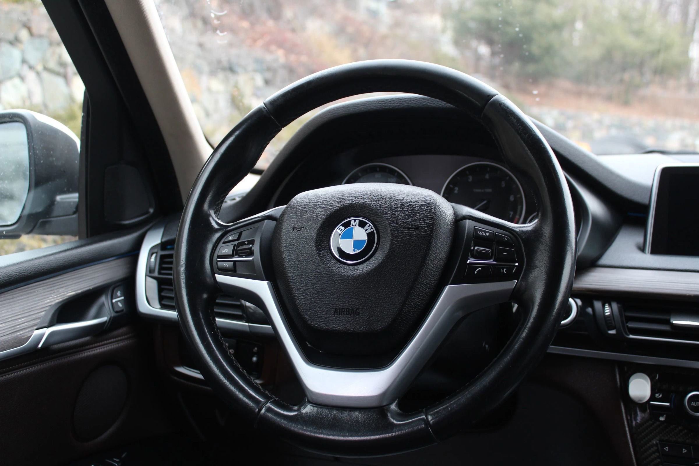 Used 2015 BMW X5 xDrive35i image 16