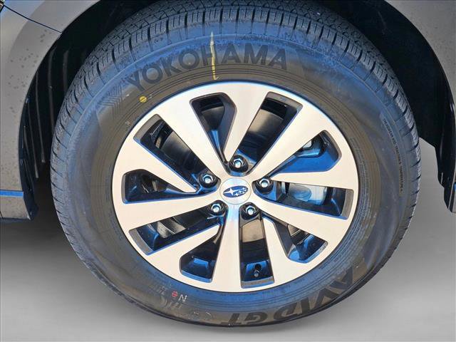 New 2025 Subaru Outback Premium image 10