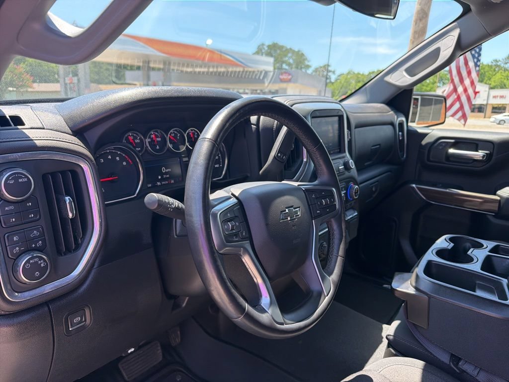 Used 2022 Chevrolet Silverado 1500 RST w/ Redline Edition AWD/4WD image 16