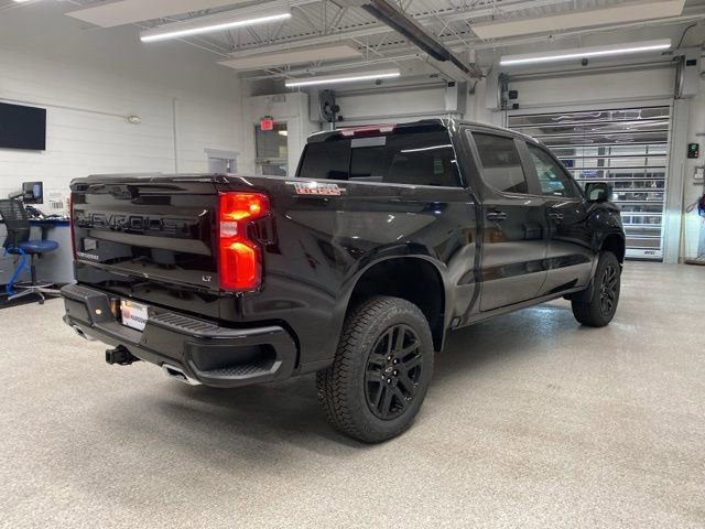 Used 2026 Chevrolet Silverado 1500 LT Trail Boss w/ LT Trail Boss Premium Package AWD/4WD image 5