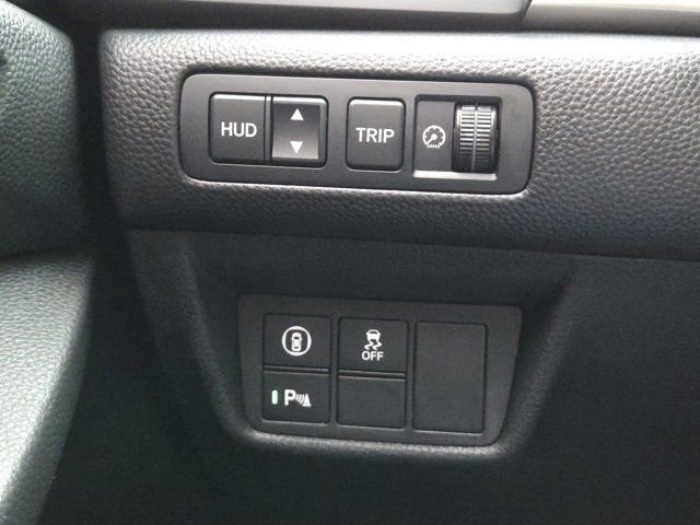 Used 2018 Honda Accord Touring image 19