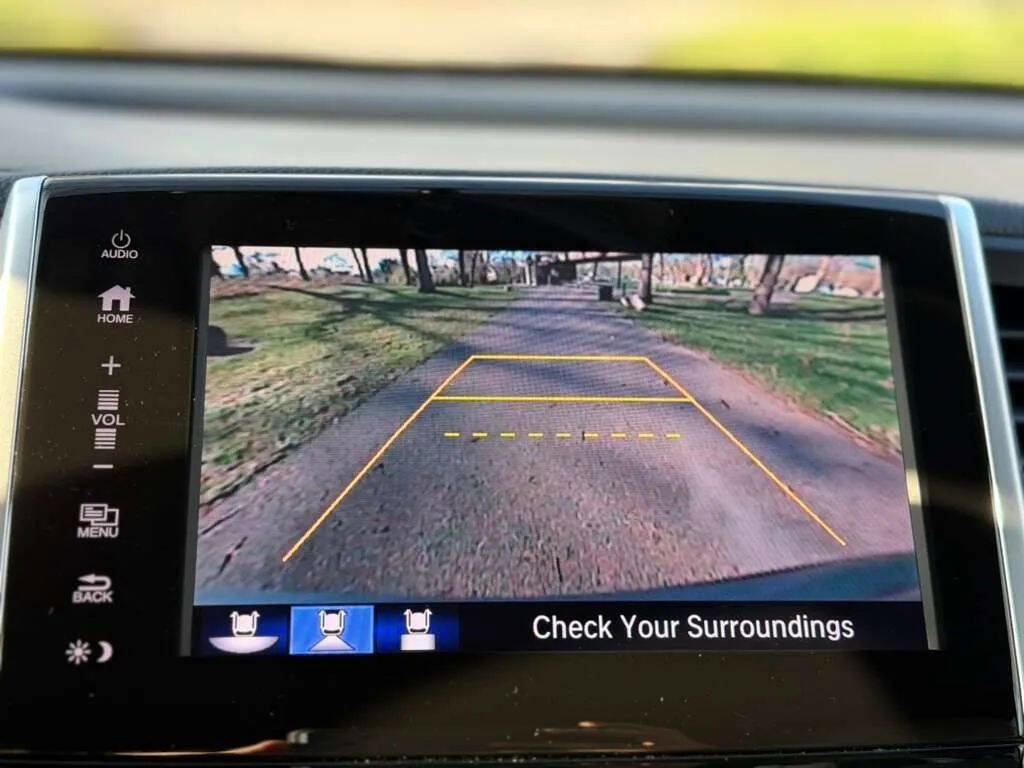 Used 2018 Honda Pilot EX image 17