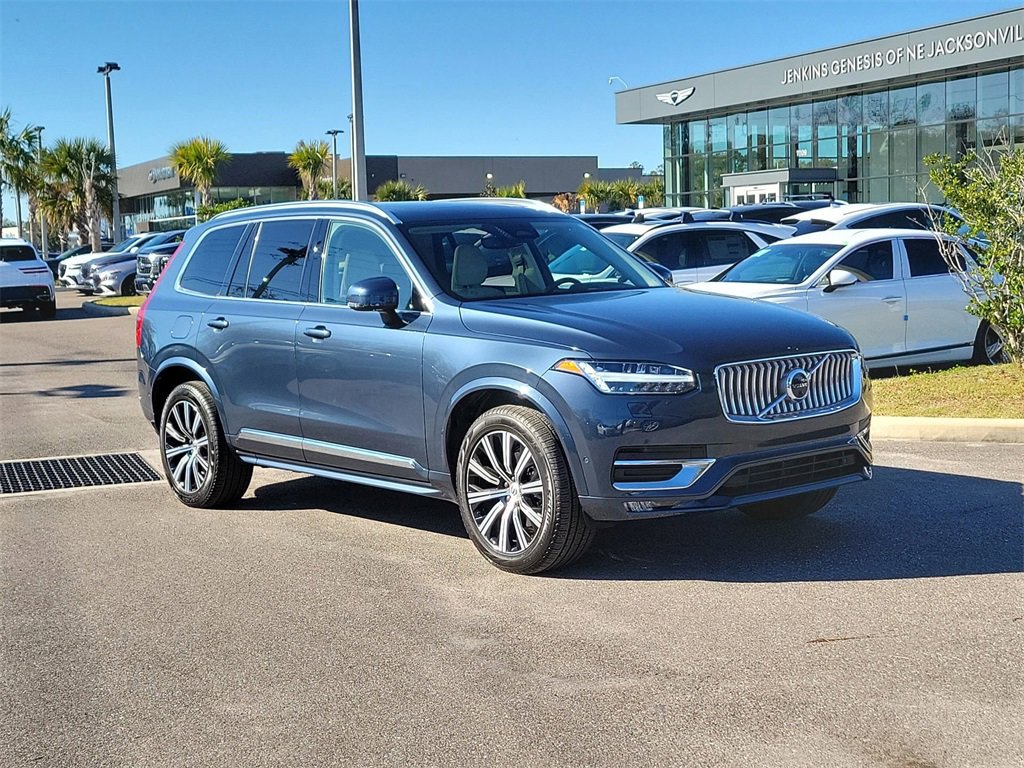 Used 2023 Volvo XC90 B6 Plus