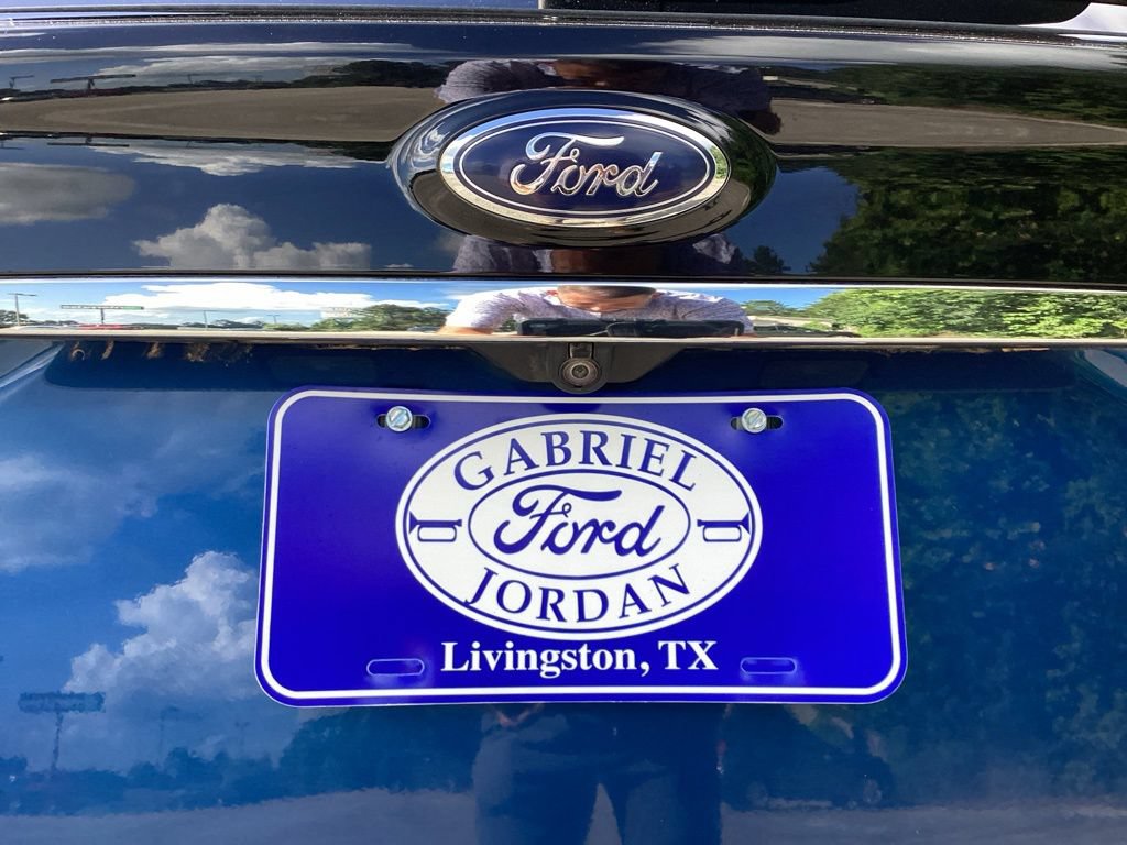 Used 2020 Ford Edge SE w/ Cargo Accessory Package FWD image 18