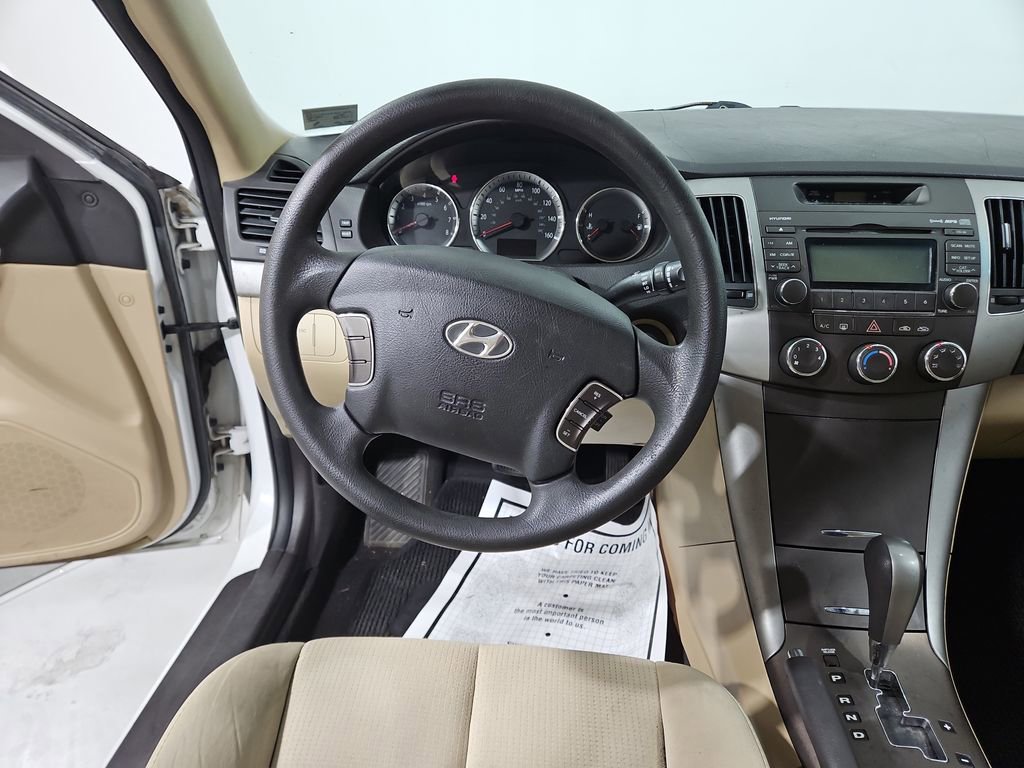 Used 2010 Hyundai Sonata GLS image 14
