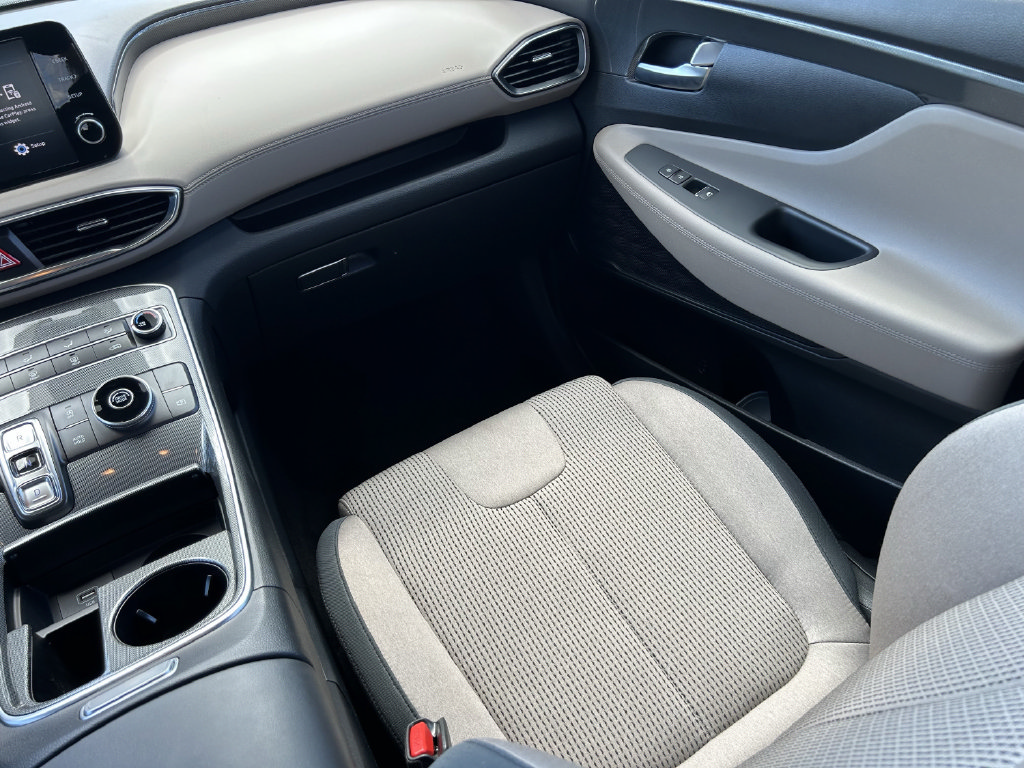 Certified 2023 Hyundai Santa Fe SE FWD image 20