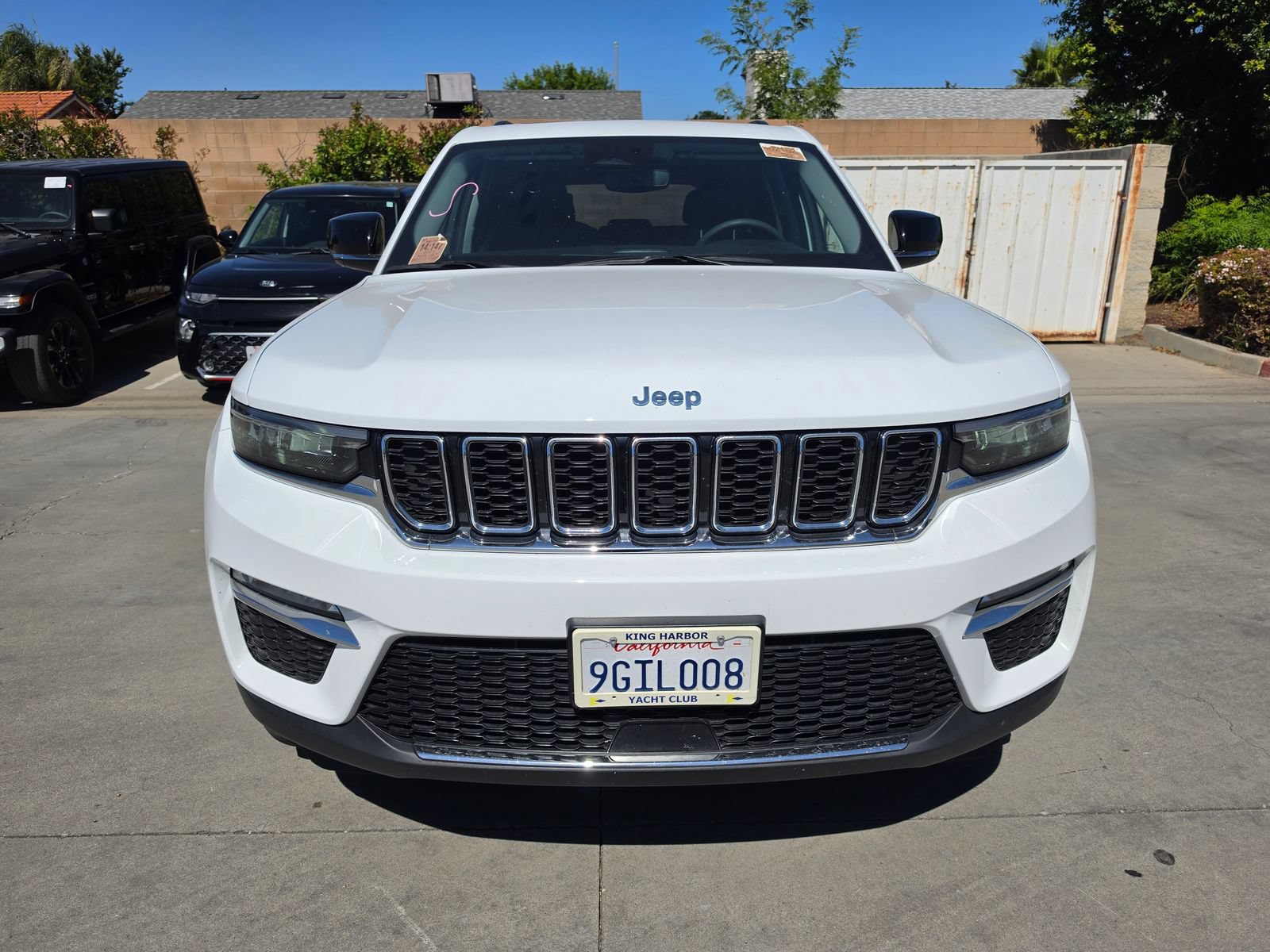 Used 2023 Jeep Grand Cherokee 4WD 4xe w/ Luxury Tech Group II image 2