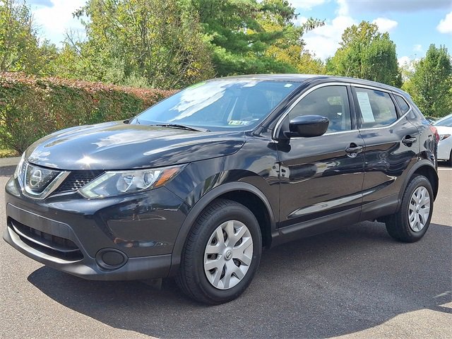 Used 2019 Nissan Rogue Sport S image 3