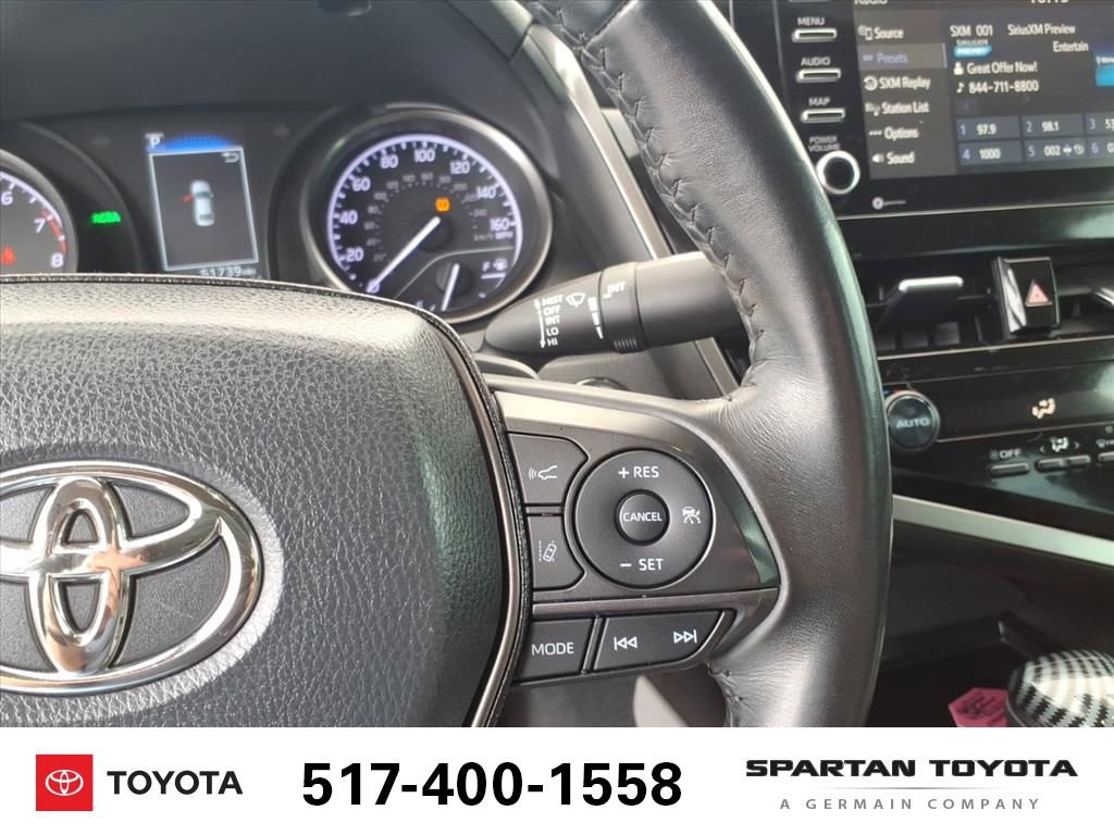 Used 2021 Toyota Camry SE w/ Convenience Package FWD image 17