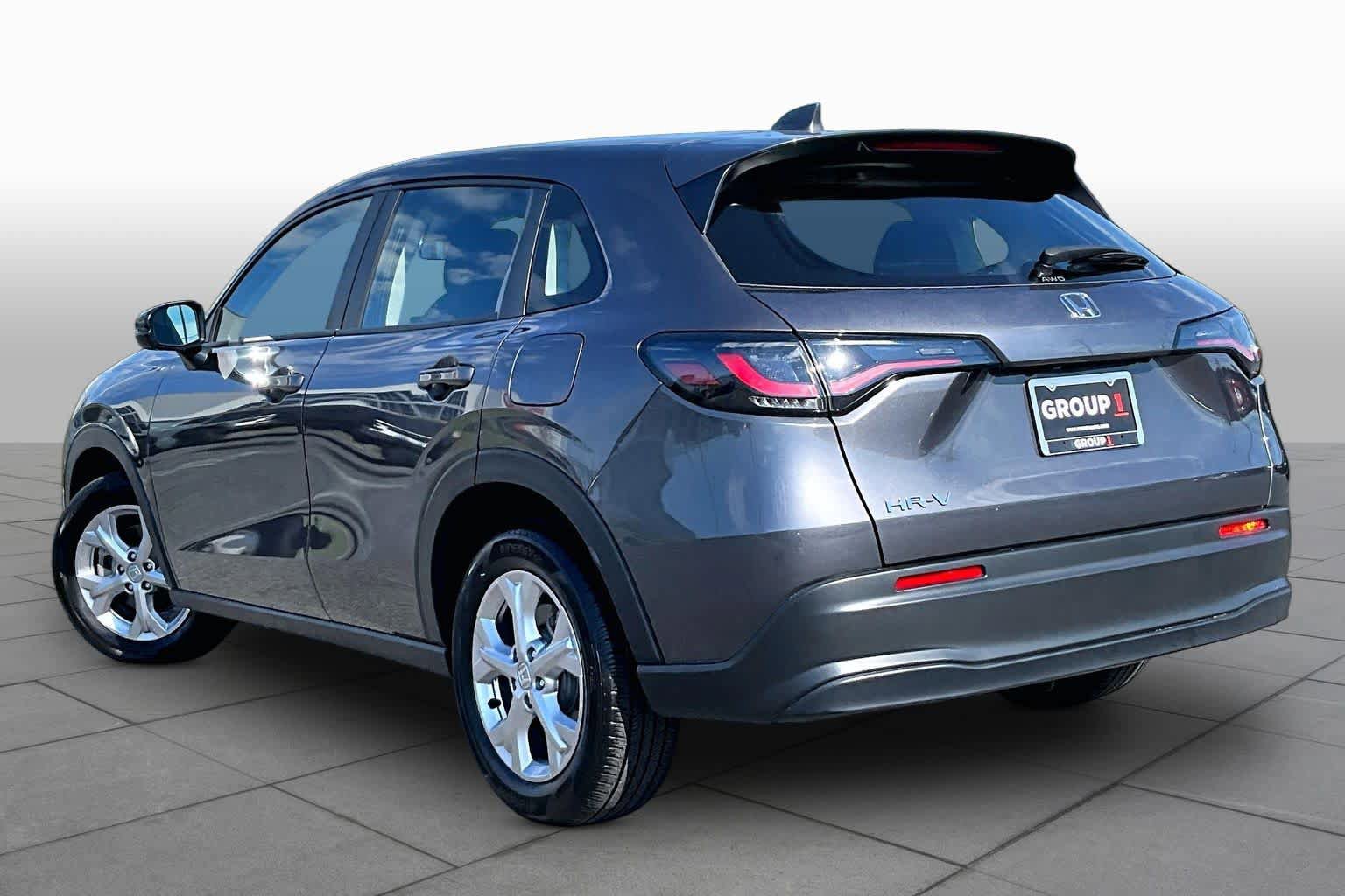 Used 2024 Honda HR-V LX image 11
