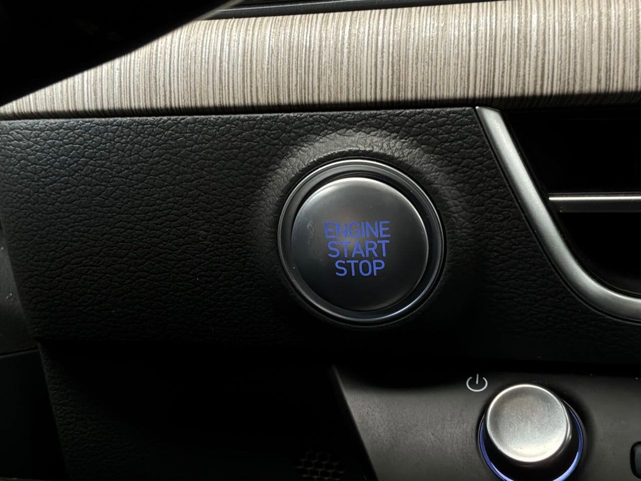 Used 2025 Hyundai Sonata SEL FWD image 28