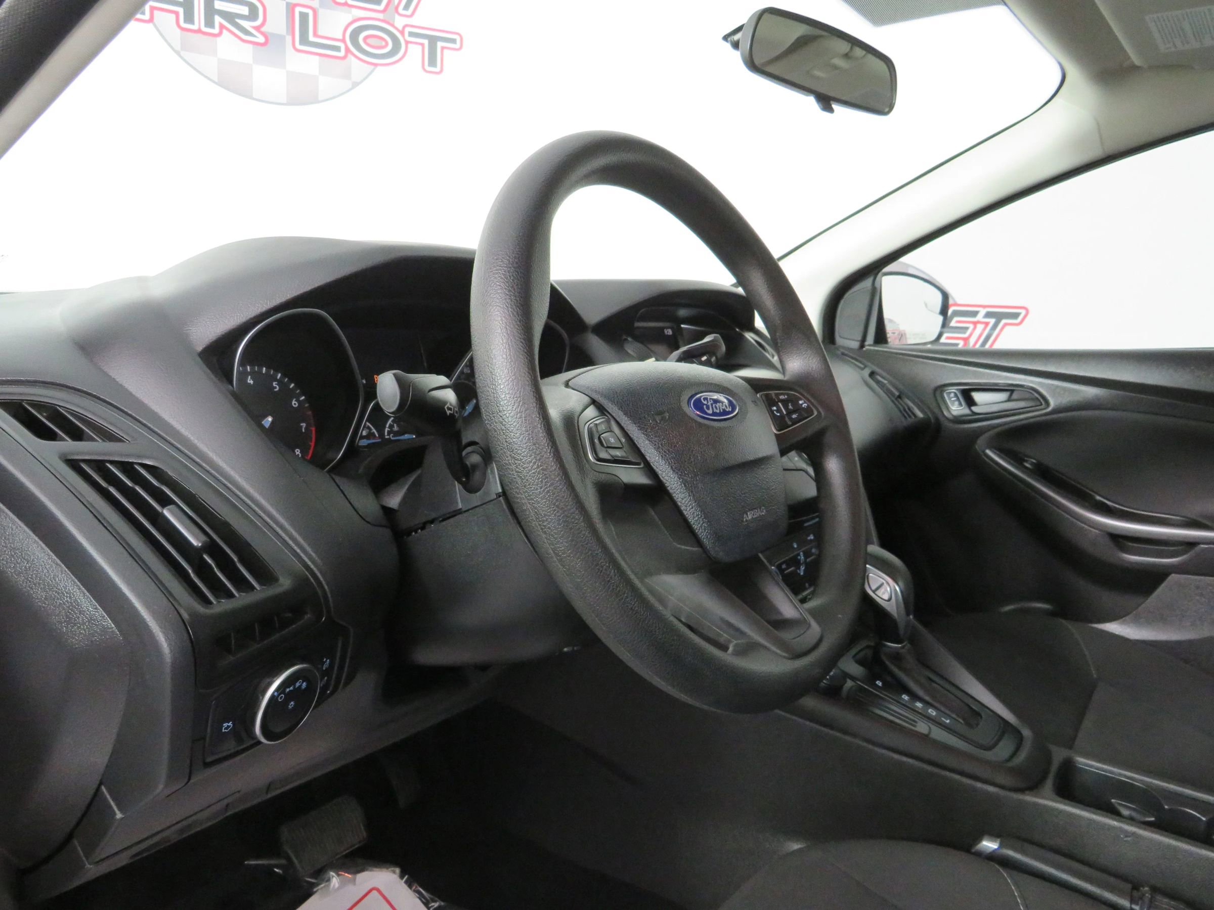 Used 2018 Ford Focus S FWD image 10