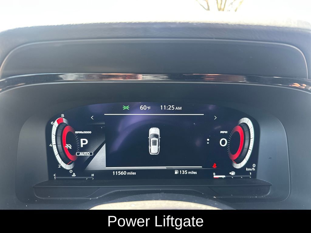 Used 2025 Nissan Pathfinder Platinum w/ Cargo Package image 17