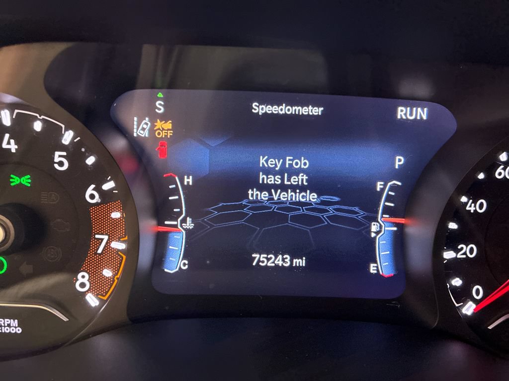 Used 2022 Jeep Compass Latitude AWD/4WD image 17