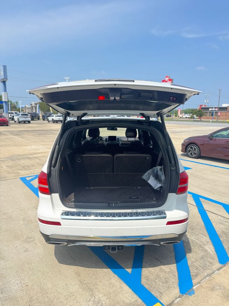 Used 2019 Mercedes-Benz GLS 450 4MATIC image 7